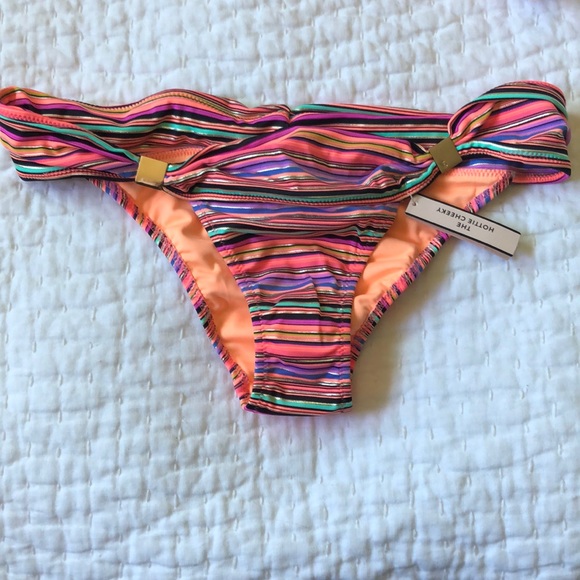 NWT Victoria Secret Bikini Set - Picture 2 of 4